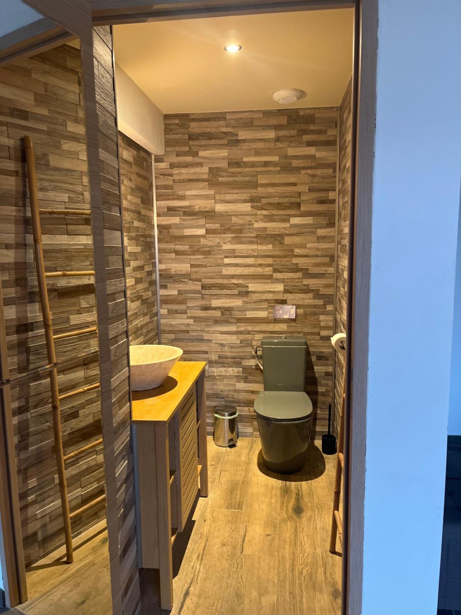 Port Pin Vue Mer, Jacuzzi, Hammam, Parking Prives Apartment Cassis